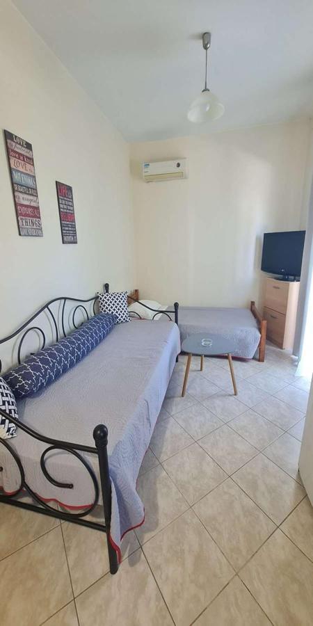 Retas Apartment Kremastí Exteriér fotografie